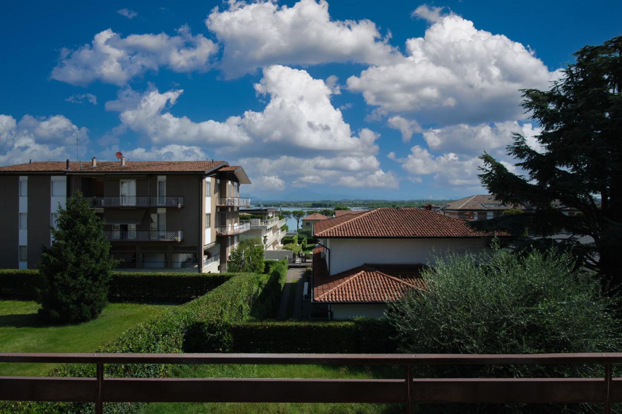 Villa 70 Peschiera del Garda Exterior photo